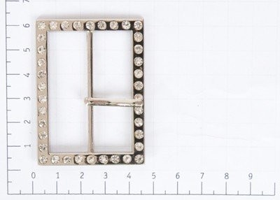 Пряжка металл 50х35мм цв никель с язычком со стразами (уп 10шт) 8358К (0)